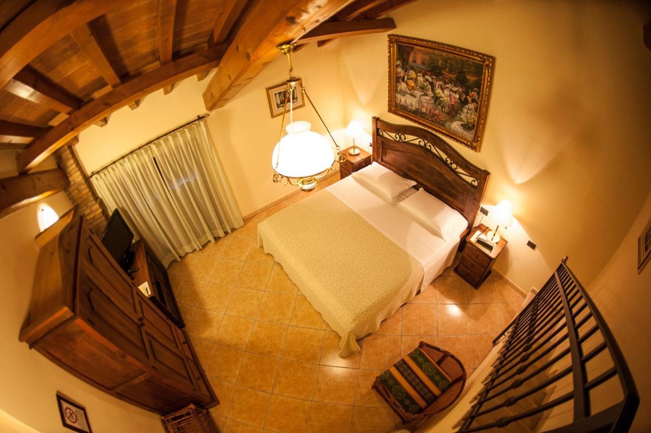 Hotel Corte Vecchia San Prospero Extérieur photo
