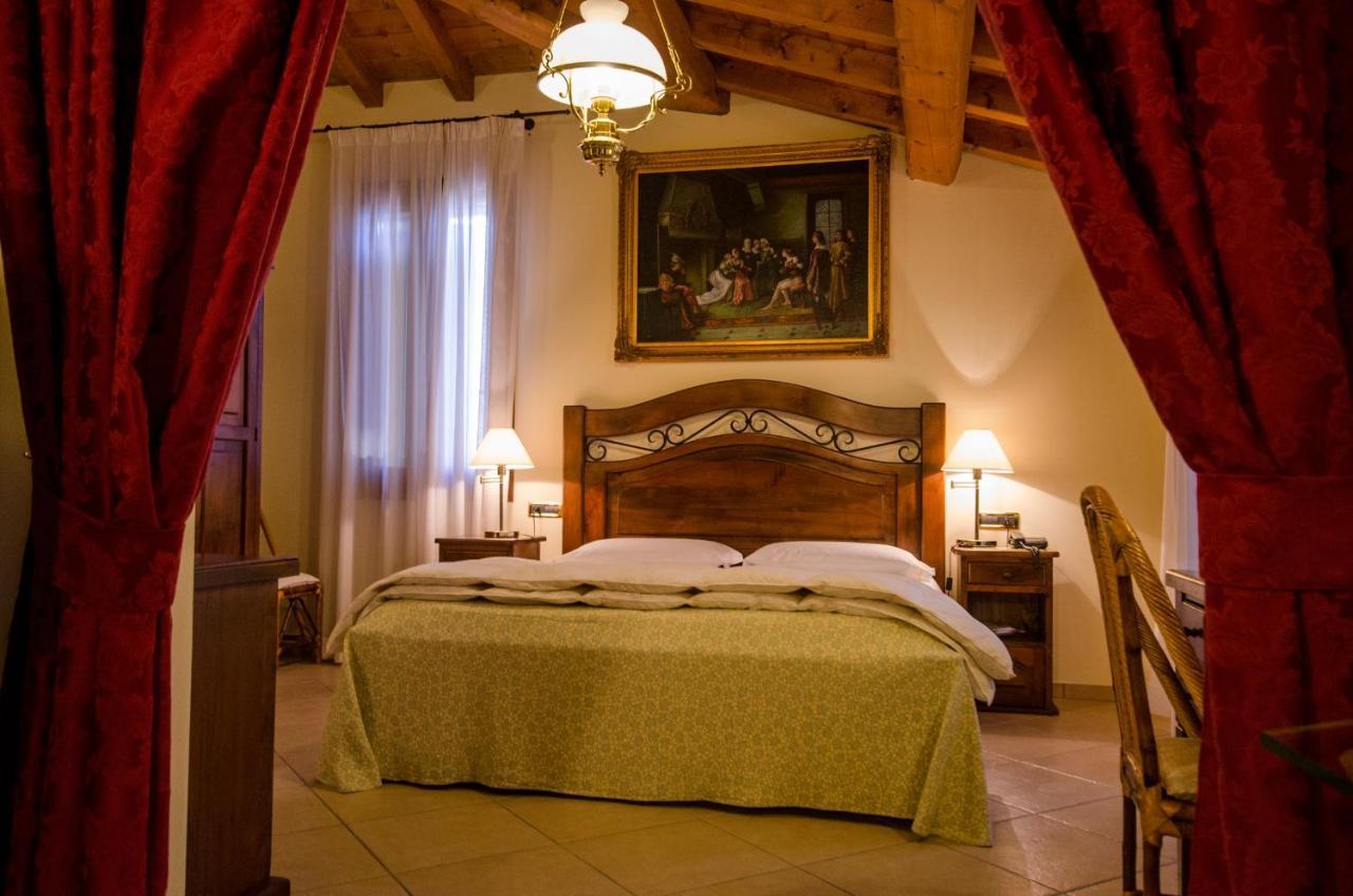 Hotel Corte Vecchia San Prospero Extérieur photo