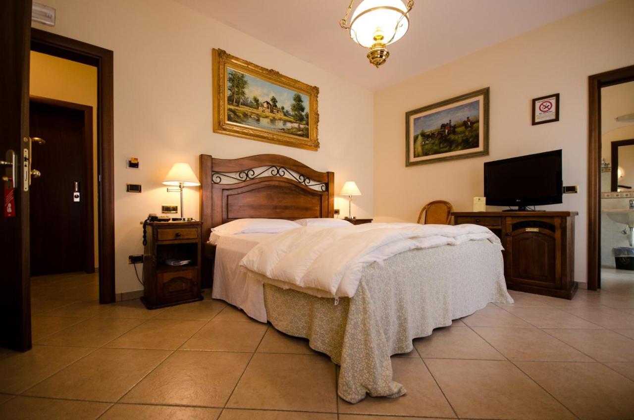 Hotel Corte Vecchia San Prospero Extérieur photo