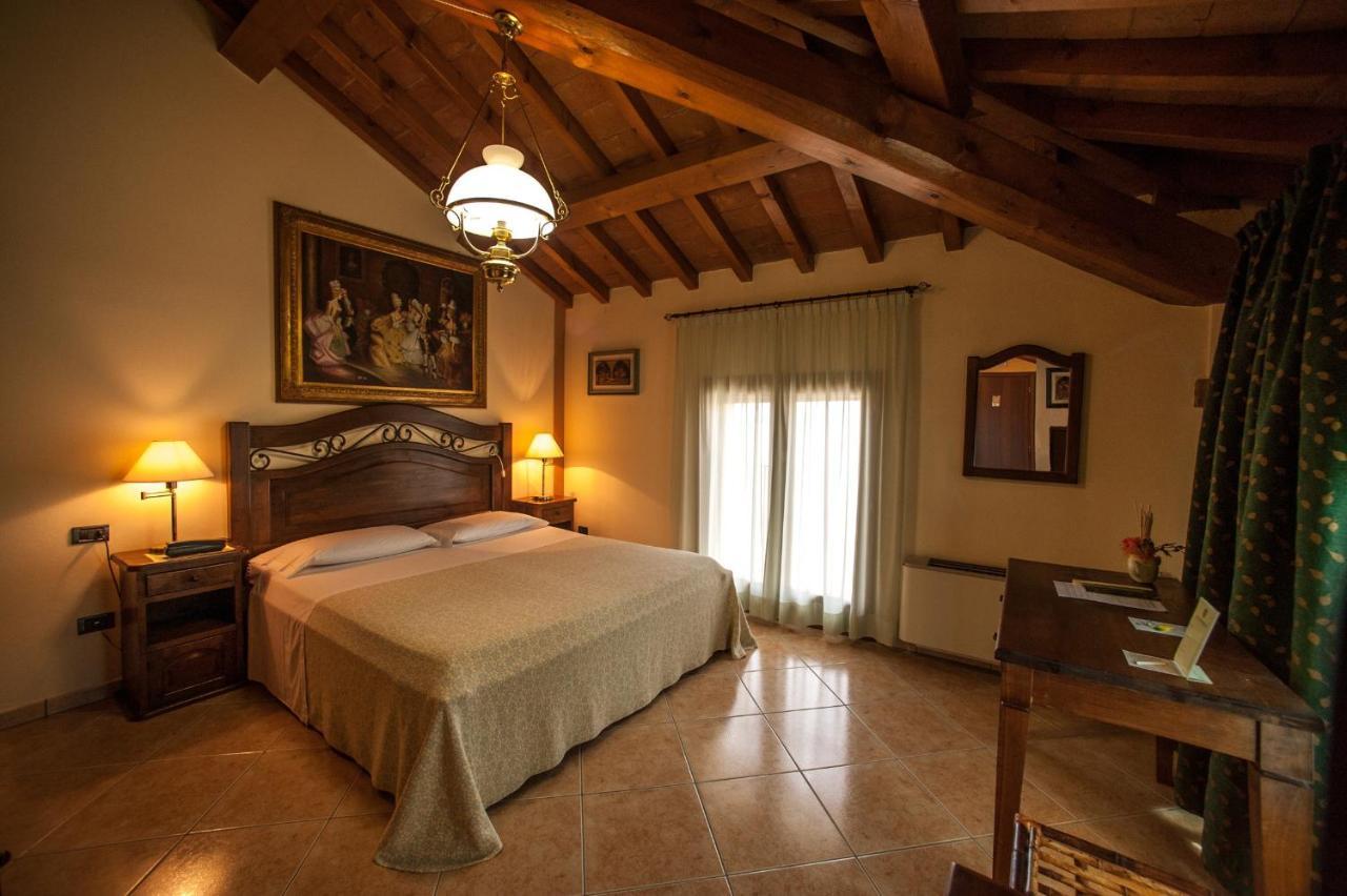 Hotel Corte Vecchia San Prospero Extérieur photo