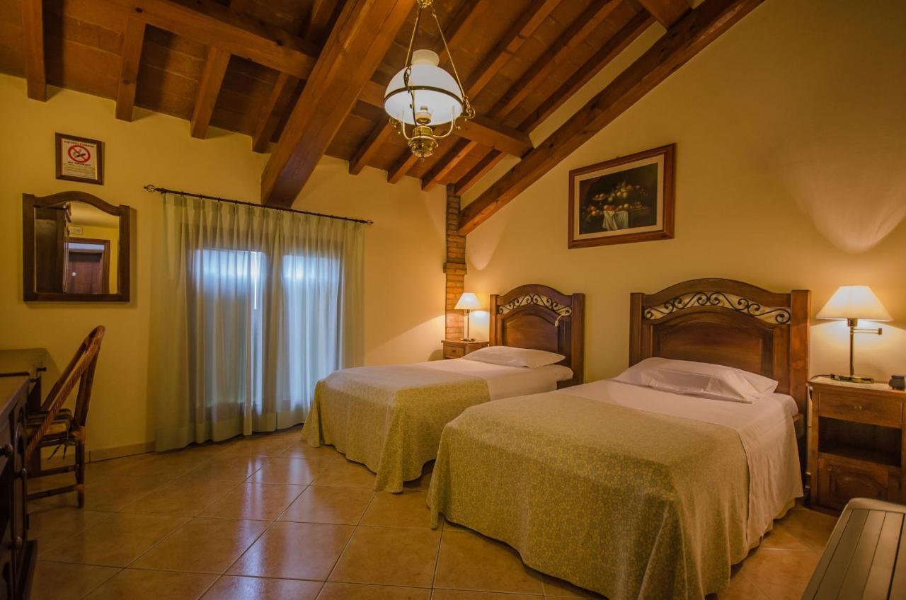 Hotel Corte Vecchia San Prospero Extérieur photo