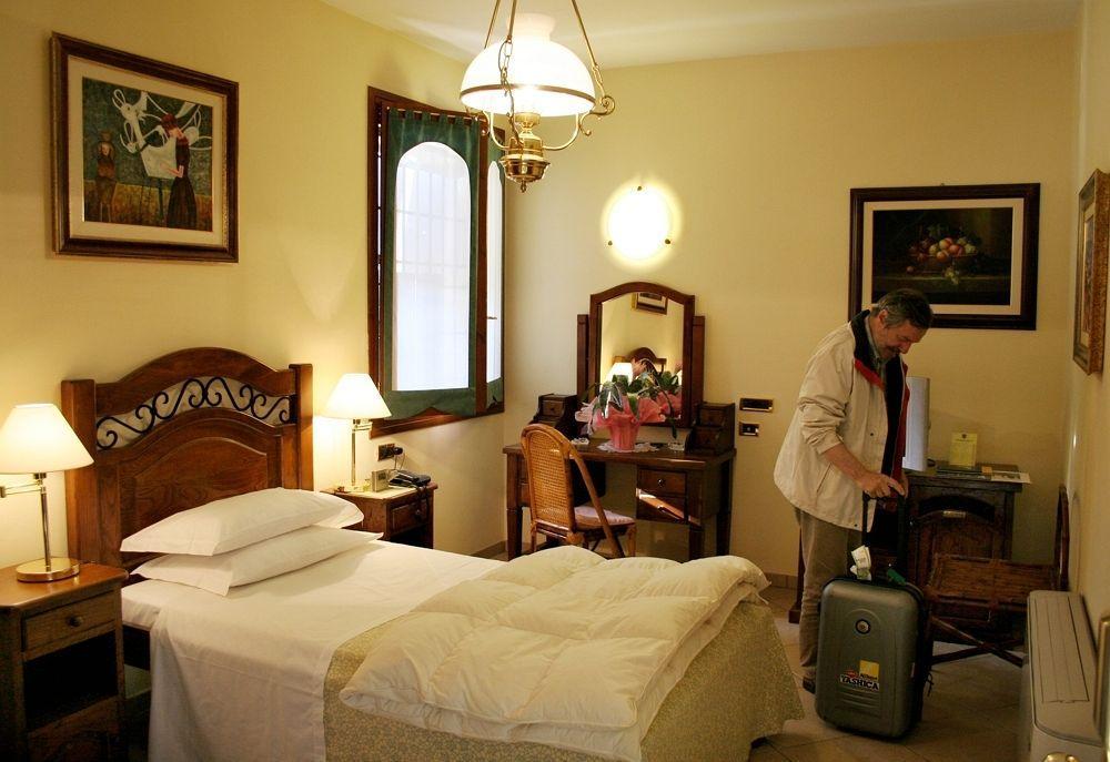 Hotel Corte Vecchia San Prospero Extérieur photo